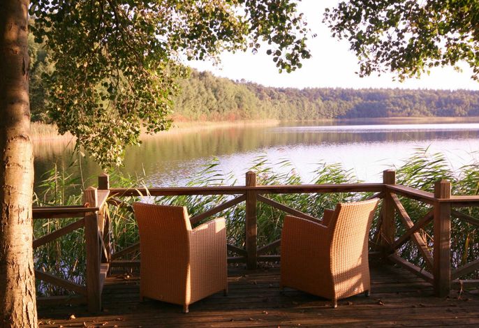 Entspannung direkt am See