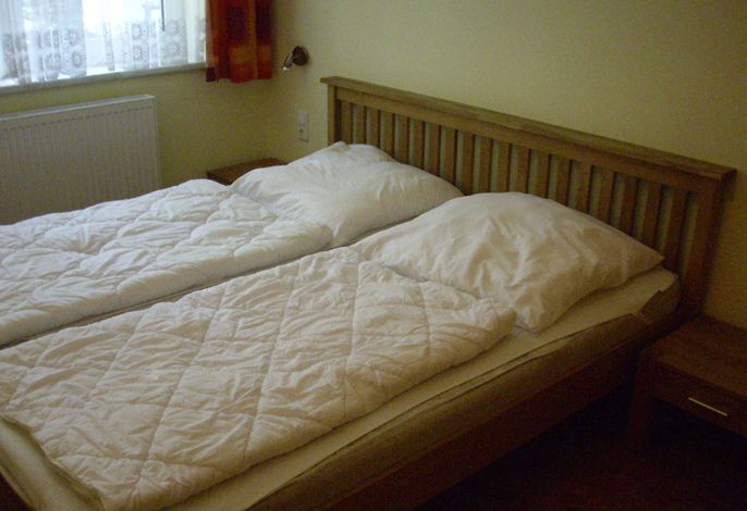 Zimmer 37 Dreibettzimmer