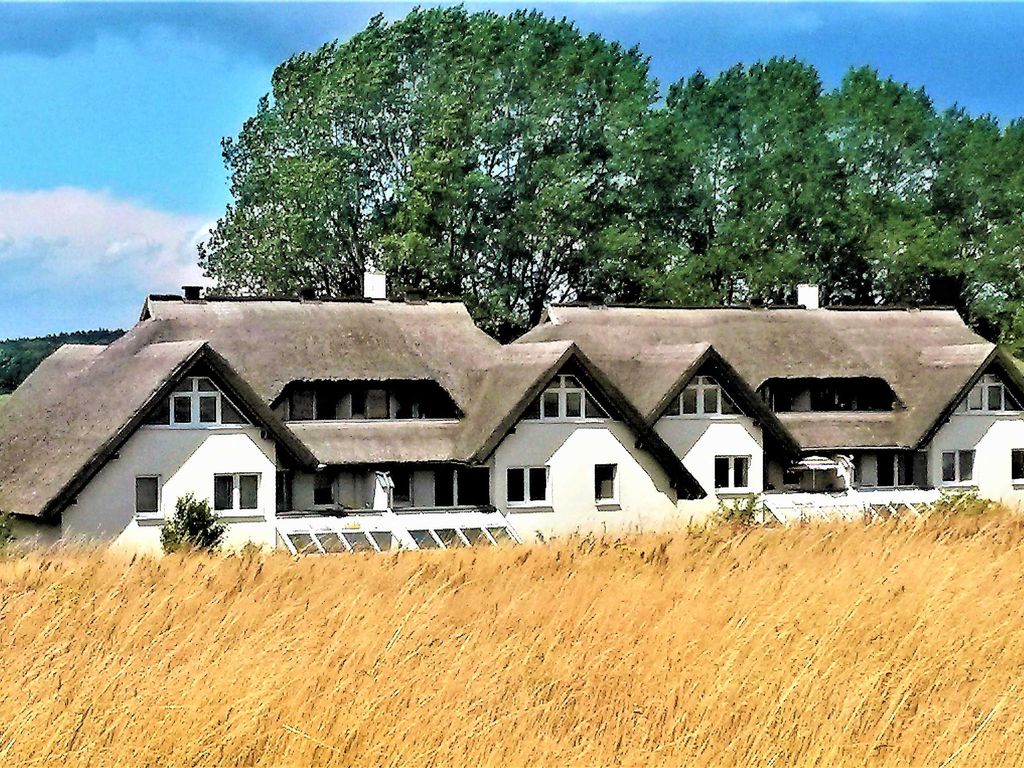 Hausansicht Gartenseite zum Meer