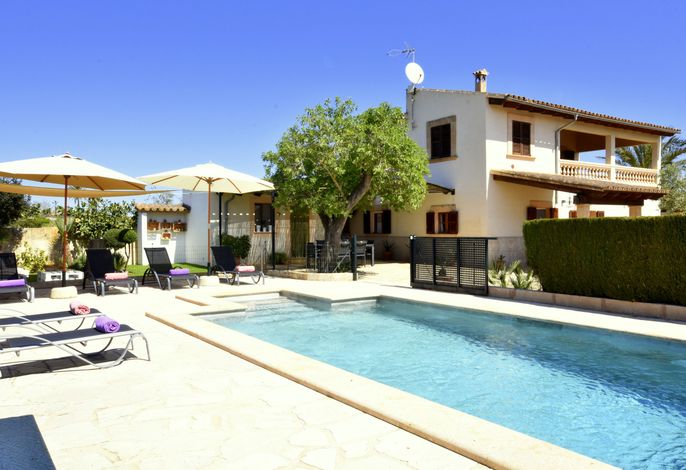 44262 Finca Els Xiprers
