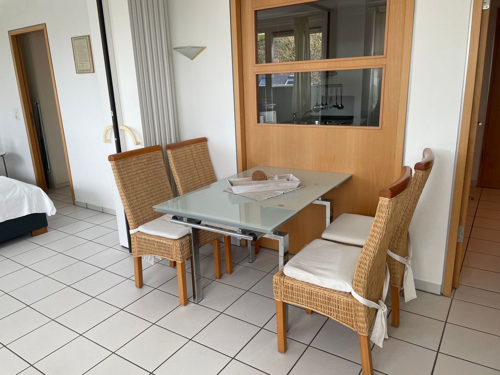Wohnzimmer mit Essbereich
