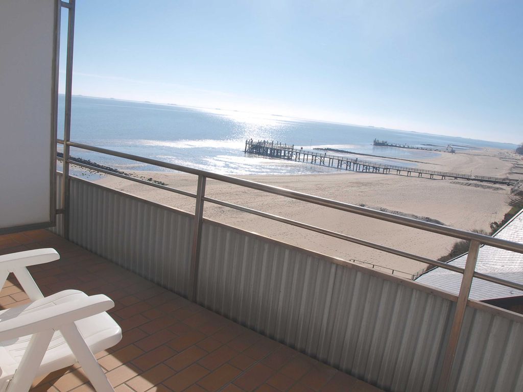 Balkon mit herrlichem Strand- und Nordseeblick