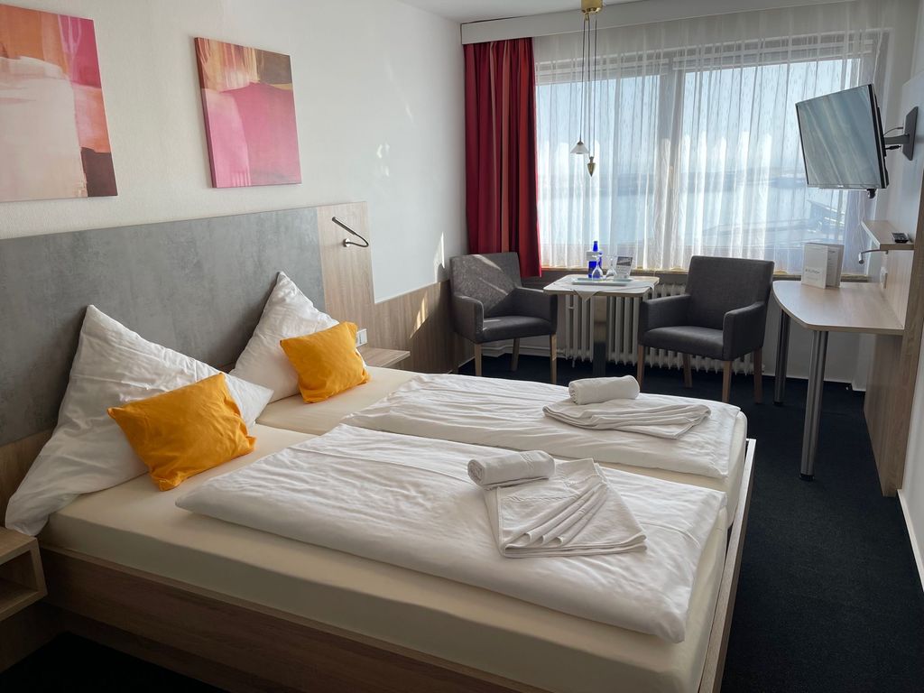 Doppelzimmer Seeseite