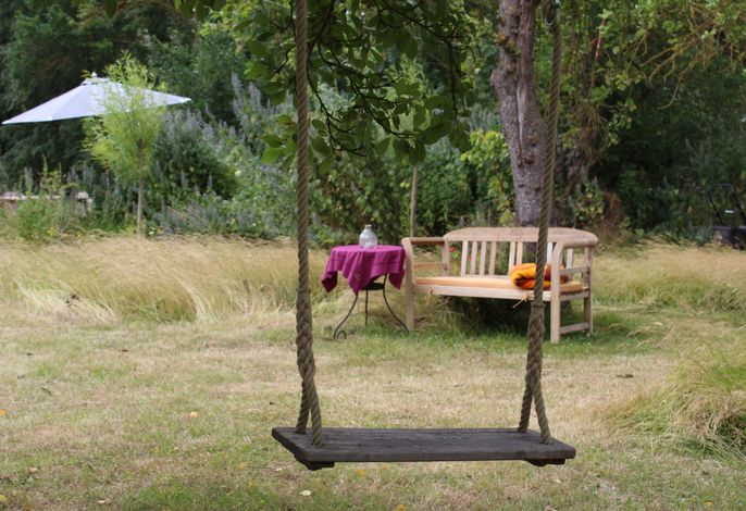 Schaukel im Garten