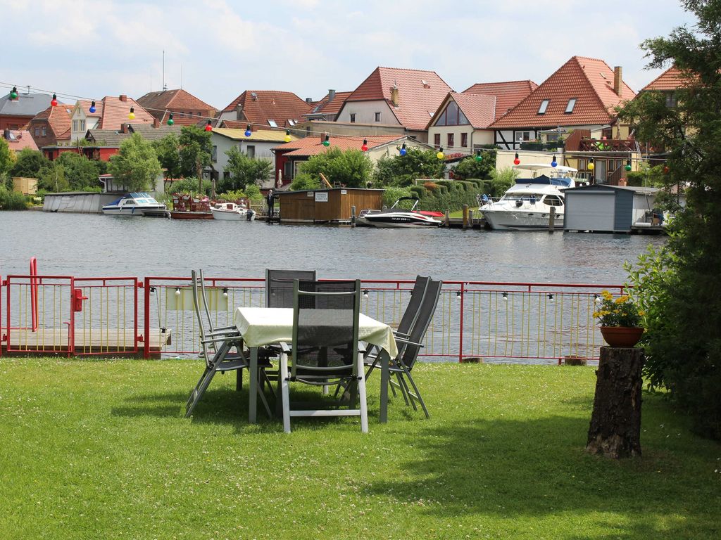 Ferienwohnung direkt am Malchower See