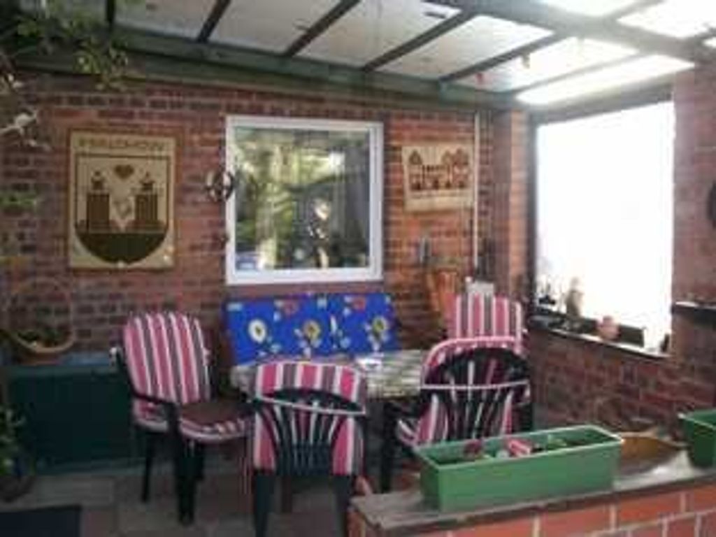 überdachte Terrasse
