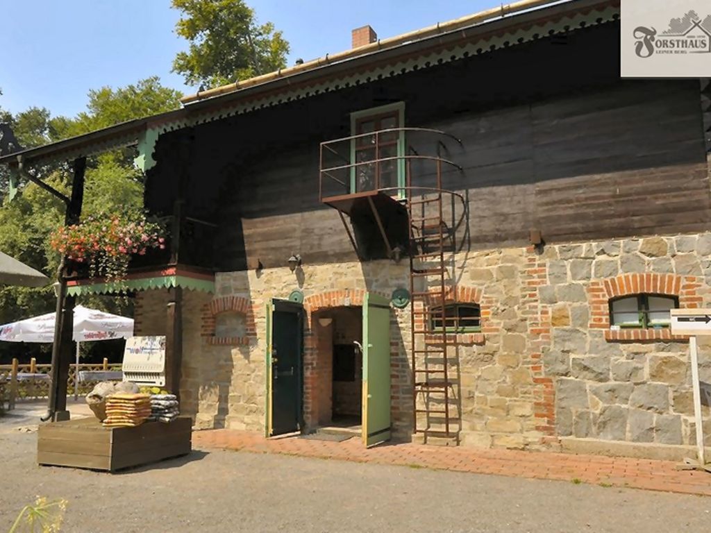 Pension Forsthaus Leiner Berg, Dessau-Woerlitzer Gartenreich, Blick vom Biergarten