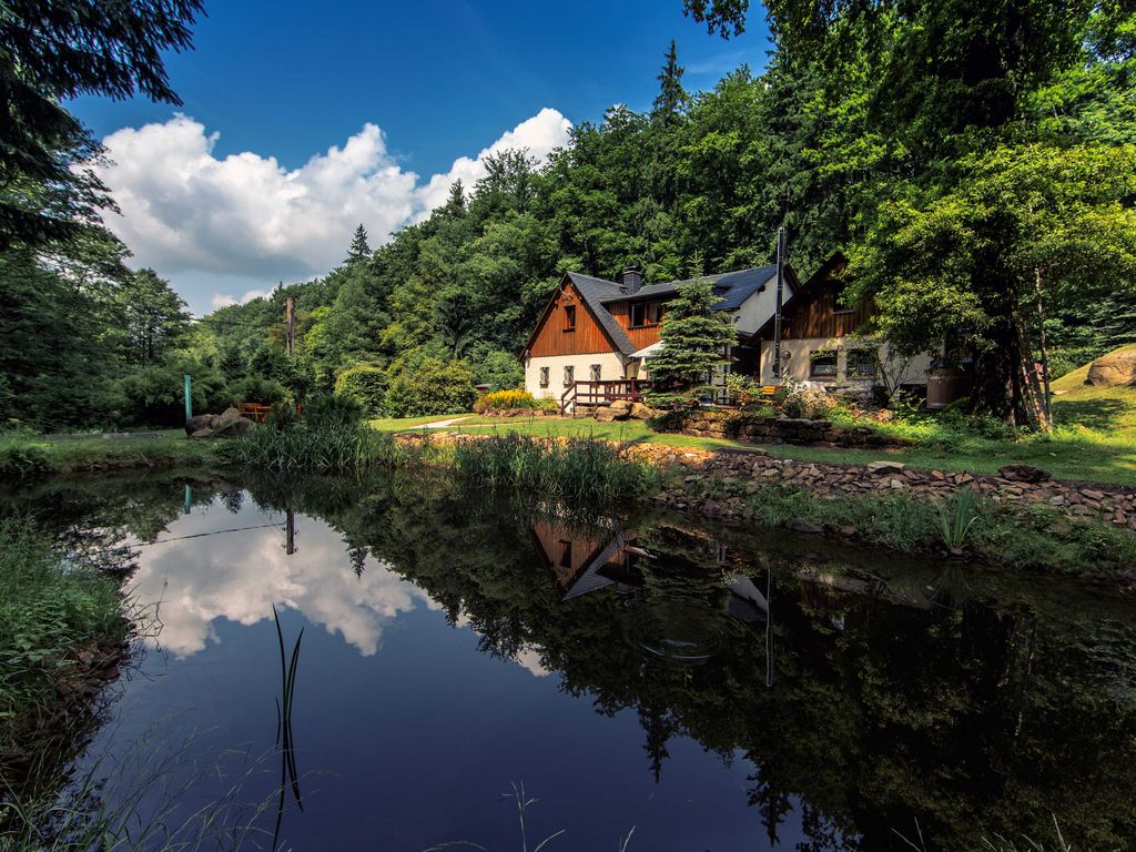 Ferienhaus Jägerhaus Oppach ( Alleinlage mit See)