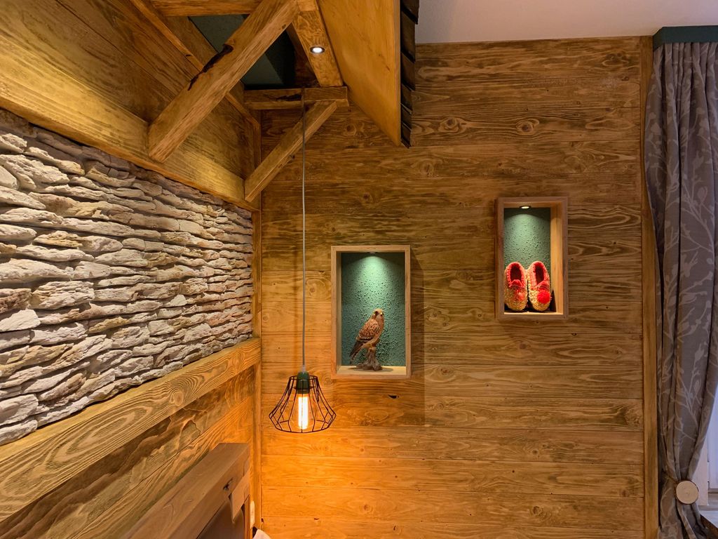 Zimmerdetail Doppelzimmer mit Balkon
