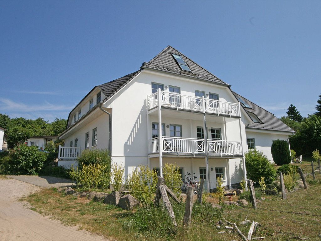 seitlicher Blick zum Haus Südstrand