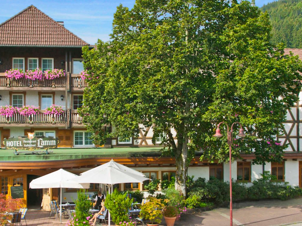 Hotel Lamm Mitteltal