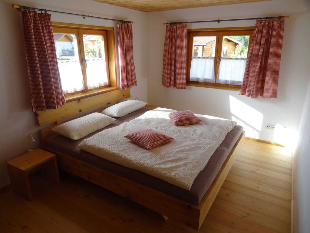 Alm Schlafzimmer mit Zirbenduft
