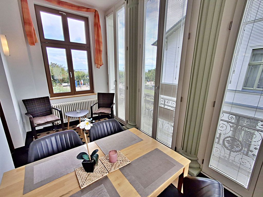 Veranda mit Essplatz
