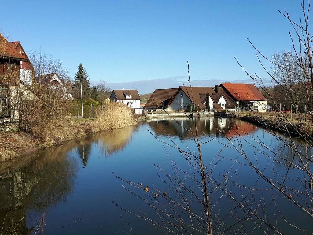 Der Mühlsee bei strahlendem Sonnenschein