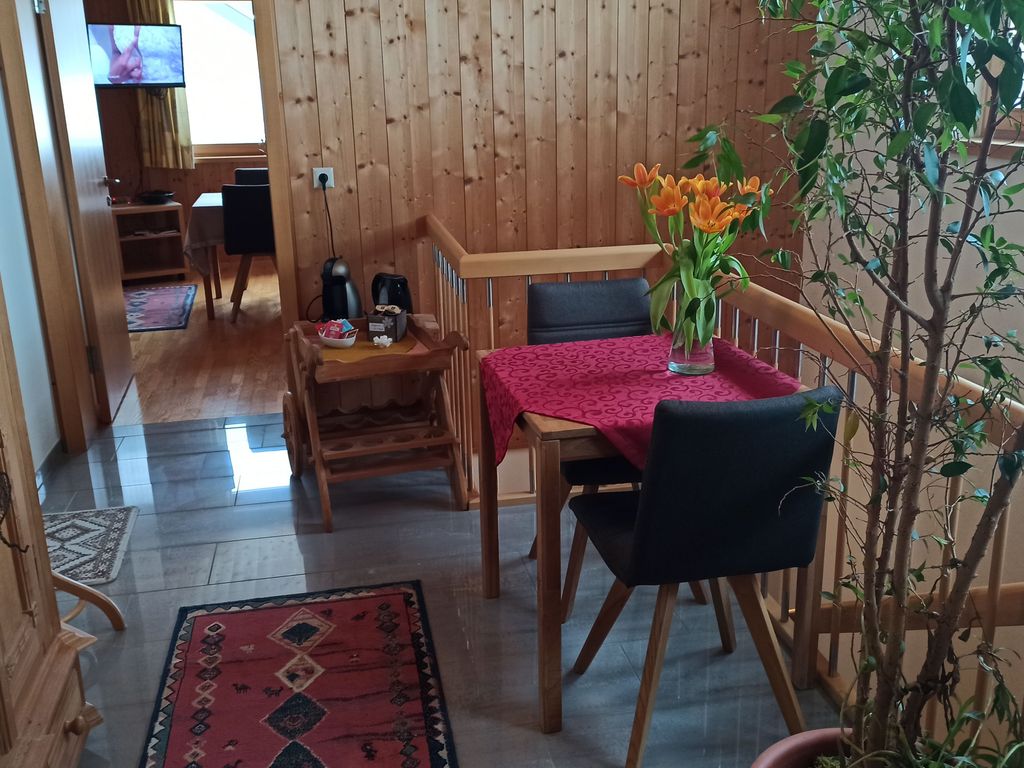 Frühstück können Sie im Zimmer oder auf der Galerie genießen