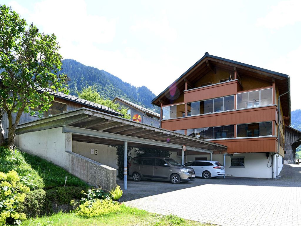 Carport