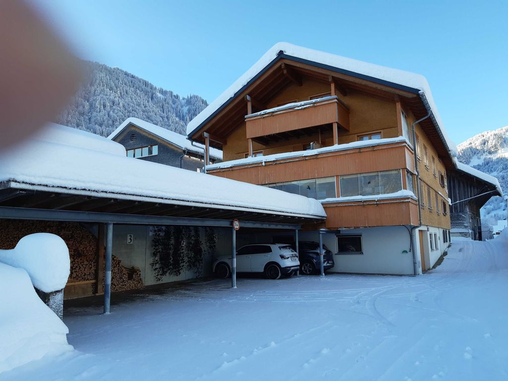 Carport