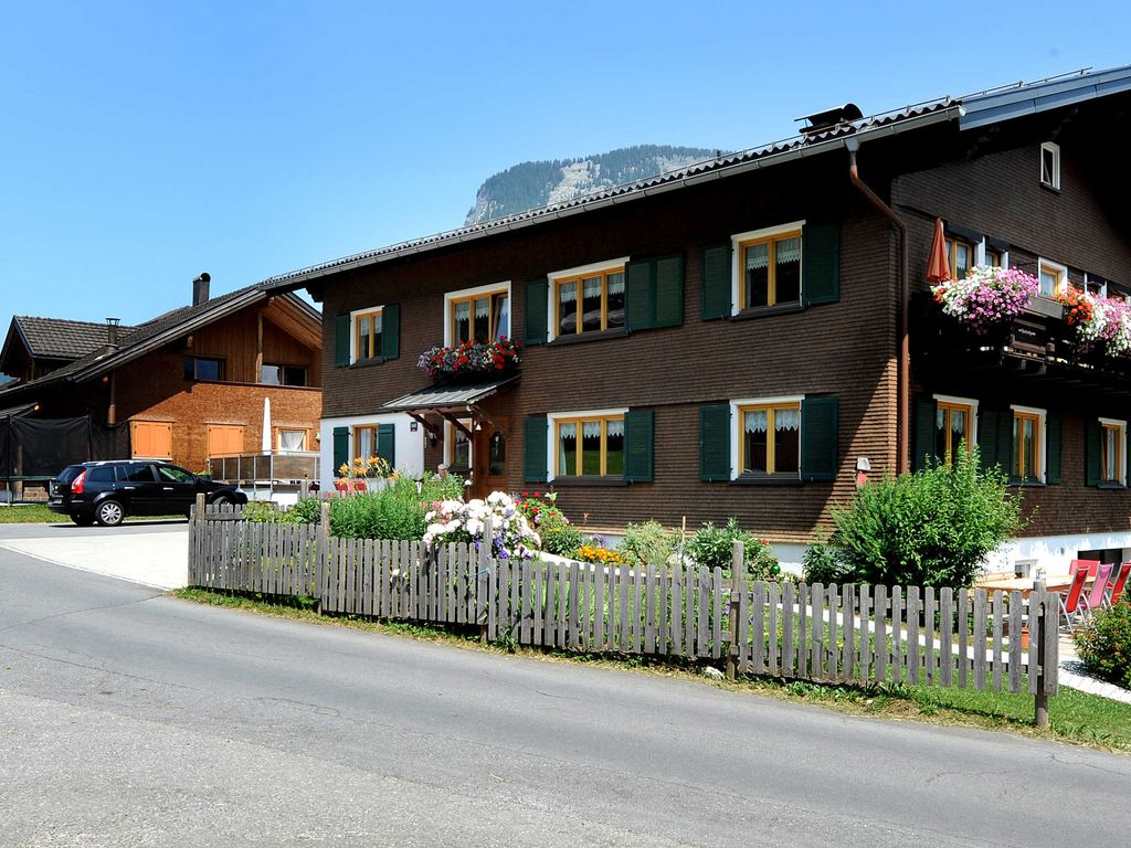 Bär Annelies