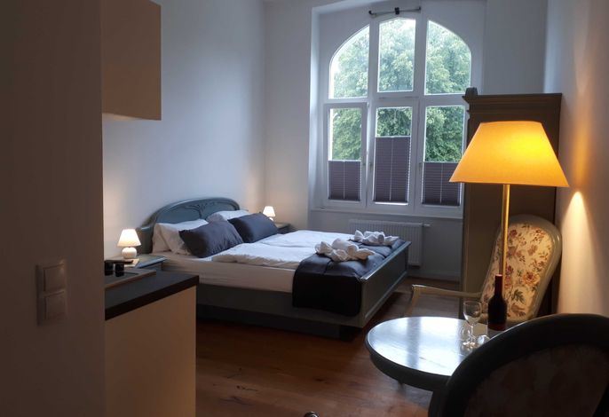 Schloss Studio WE 18