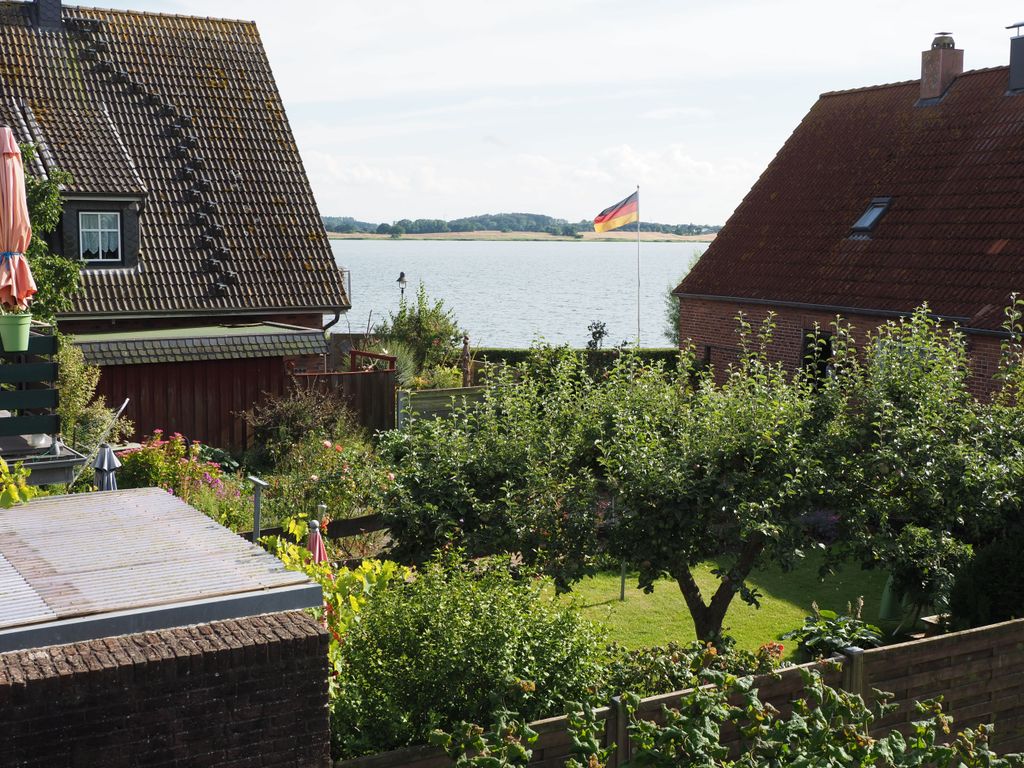 Aussicht vom Balkon auf die Schlei