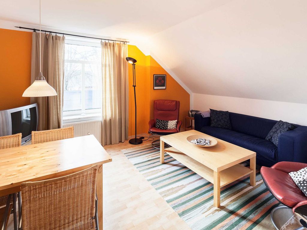Ferienwohnung 1 Sitzgruppe mit Esstisch