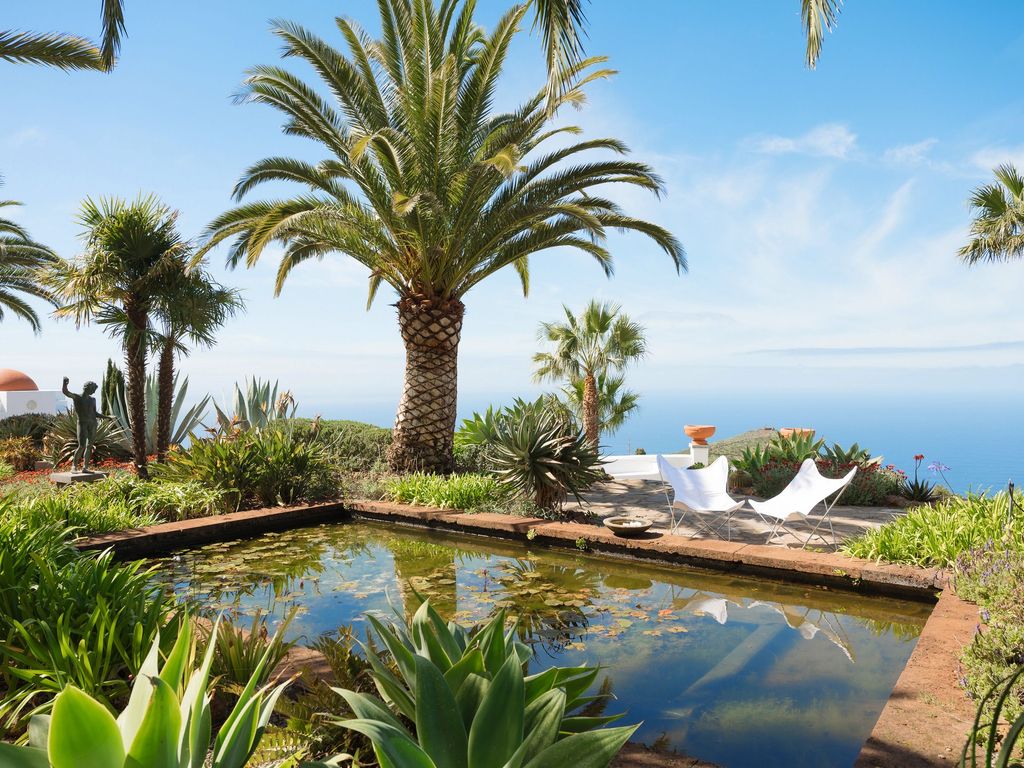 Garten und Pool