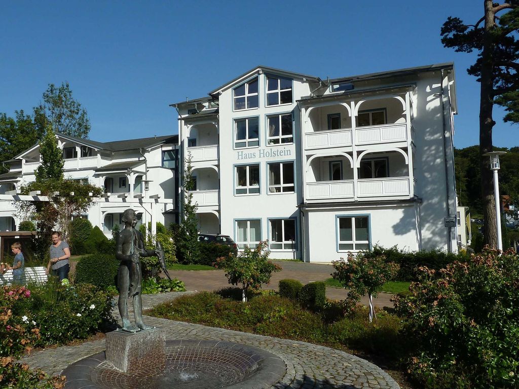 Haus Holstein###br###Westansicht
