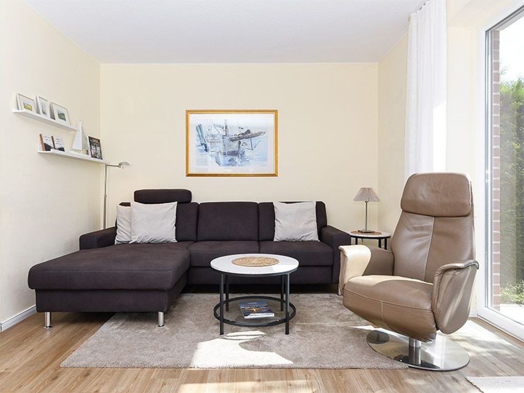Wohnzimmer mit integriertem Küchenbereich