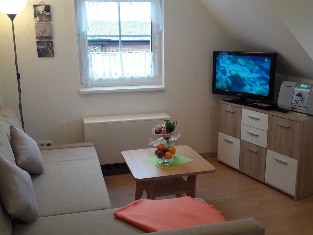 Sitzbereich mit TV