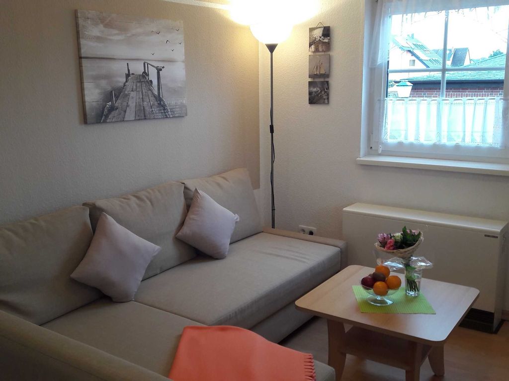 Wohnzimmer/ Schlafcouch