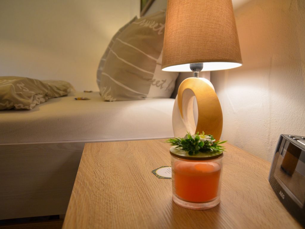 Schlafzimmer 1