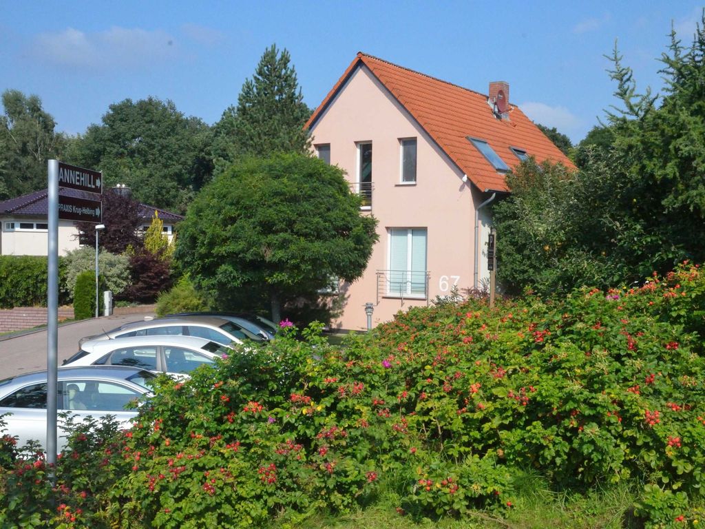 Parkplätze vorm Haus