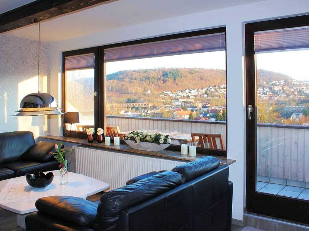 Wohnzimmer mit Ausblick