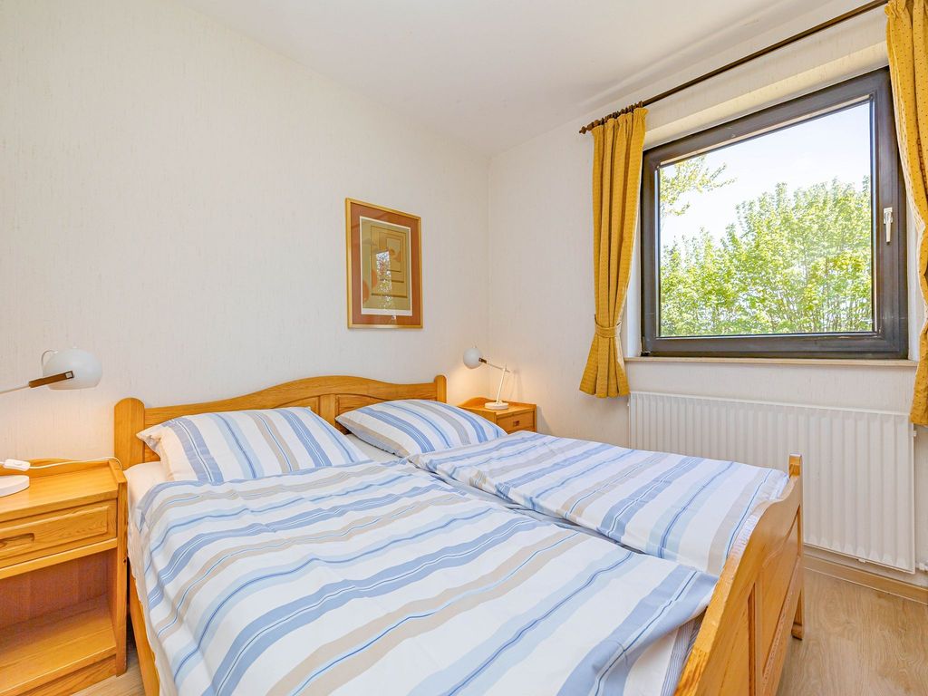 Schlafraum mit Doppelbett