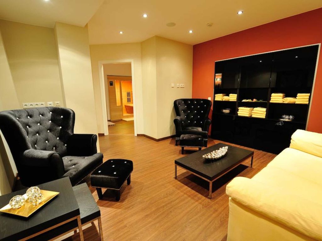 Hotel Vis a Vis
