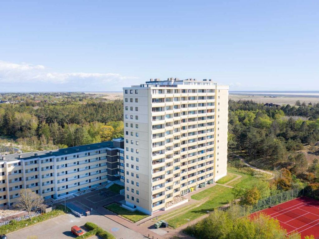 Haus Atlantic, St. Peter-Ording (SPO) - Luftbild mit Meerespanorama
