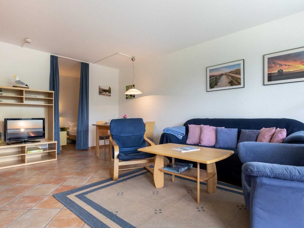 Wohnzimmer und 1. Schlafzimmer, Ferienwohnung 5, St Peter Ording Bad, Haus Atlantic,  Alter Badweg 11-15