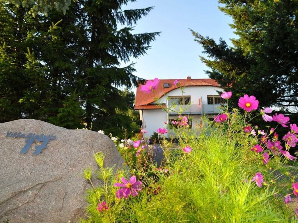 Vorderansicht unseres Hauses