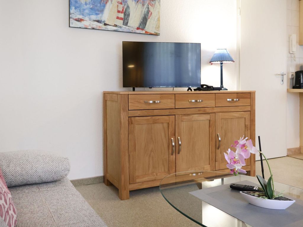 Schwarzer Bär Whg. Bär 01 - Blick vom Sofa auf den TV