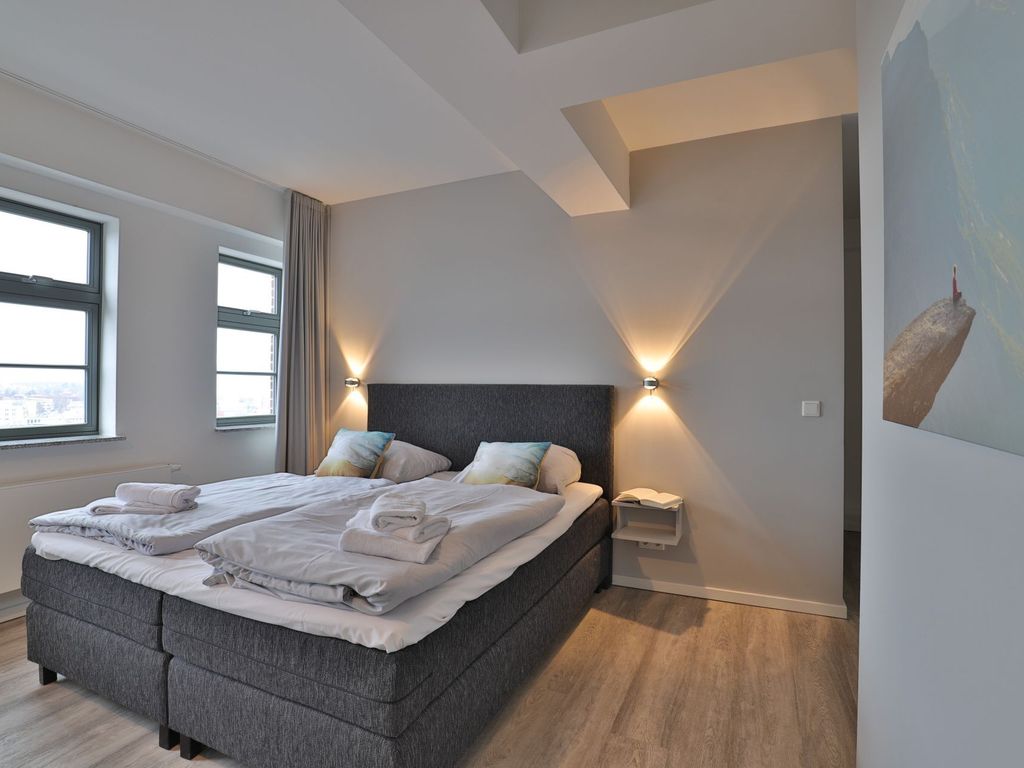 Ohlerich Speicher App.47 - Blick in das kleine Schlafzimmer mit Boxspringbett