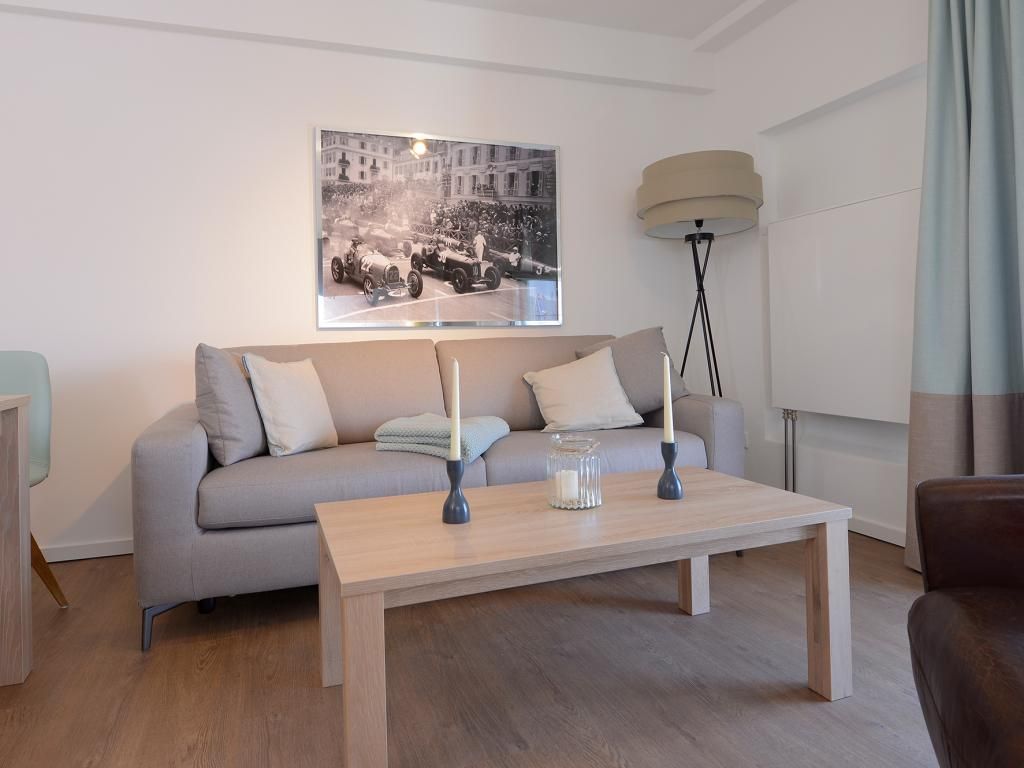 Ohlerich Speicher App. 41 - Blick auf den Wohnbereich mit Schlafsofa