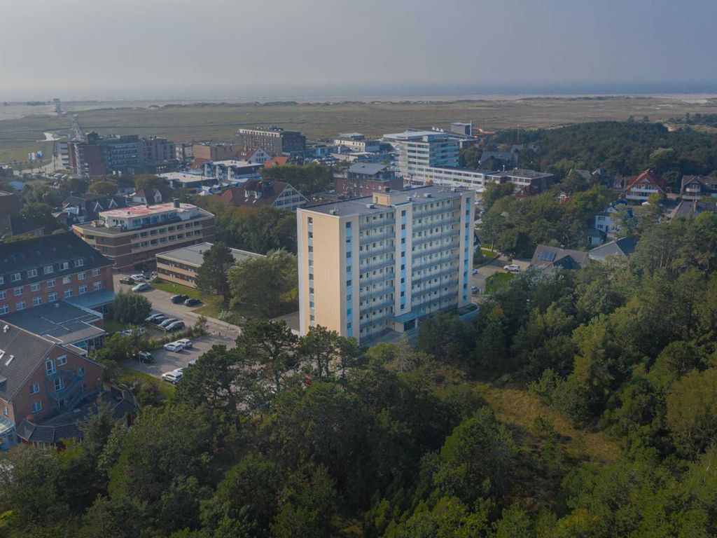 Luftbild mit Meerespanorama