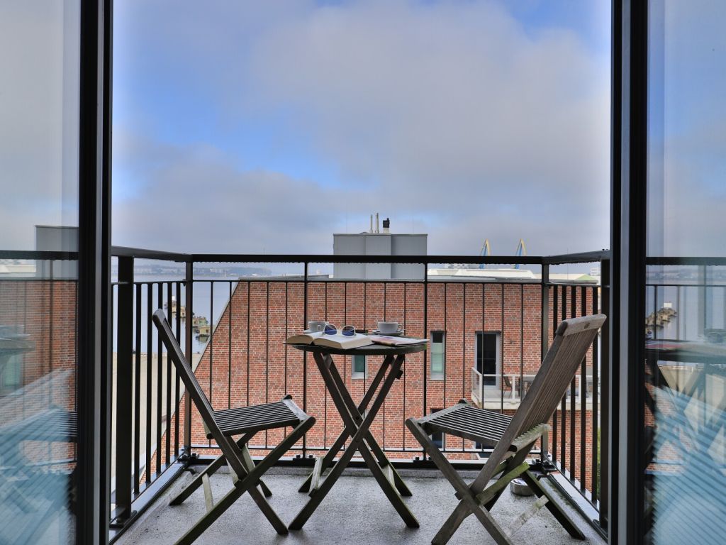 Ohlerich Speicher App. 27 - Blick vom Wohnbereich auf den Balkon