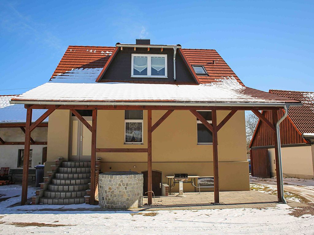 Ferienhaus Ruhepol für gestresste Leute, Eingang Hinteransicht