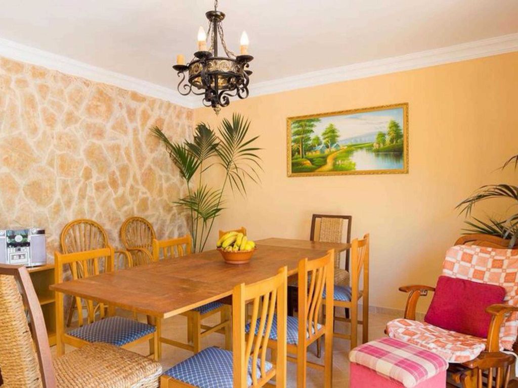 Essbereich im Wohnzimmer