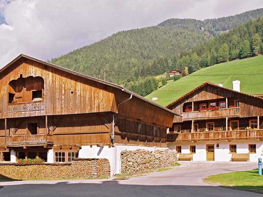 Appartements LANDHAUS SCHLOSS ANRAS ****
