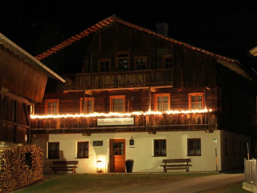 Appartements LANDHAUS SCHLOSS ANRAS ****