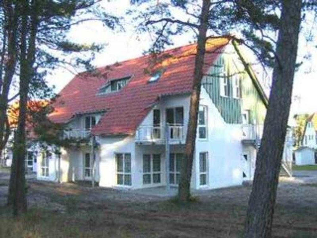 Außenansicht mit Balkon