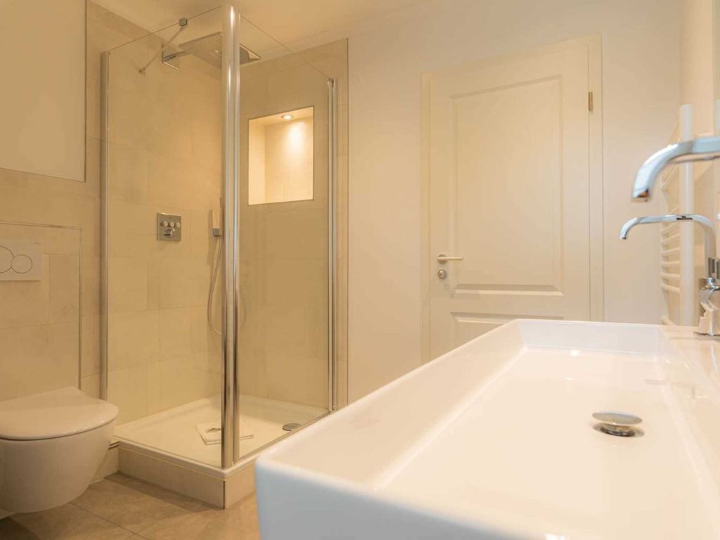 Badezimmer (OG)