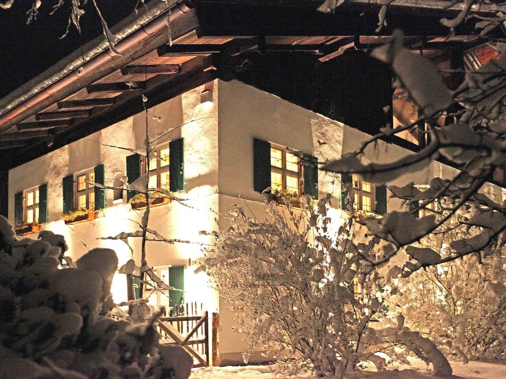 Gut Stohrerhof Gartenansicht Winter